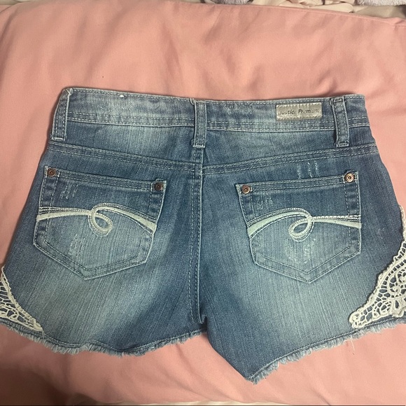 Justice Premium Jeans Shorts - Picture 2 of 3